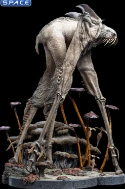 Landstrider Statue