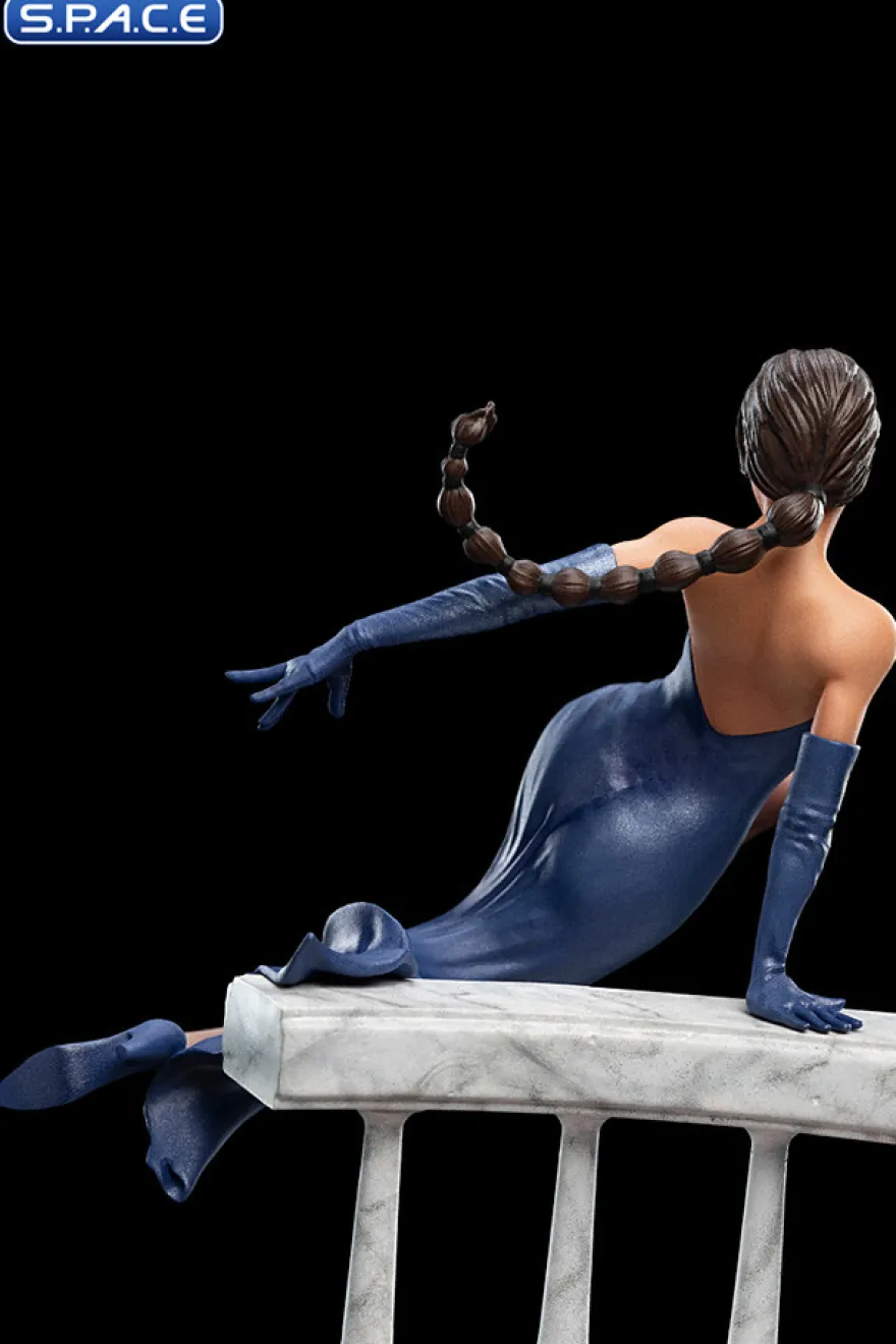 Lara Croft »A Deal at the Opera« Mini-Statue