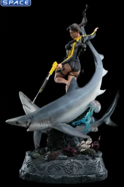 Lara Croft »Quest for Avalon« Statue