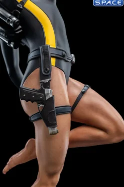 Lara Croft »Quest for Avalon« Statue