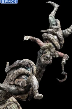 Leaflock the Ent Statue