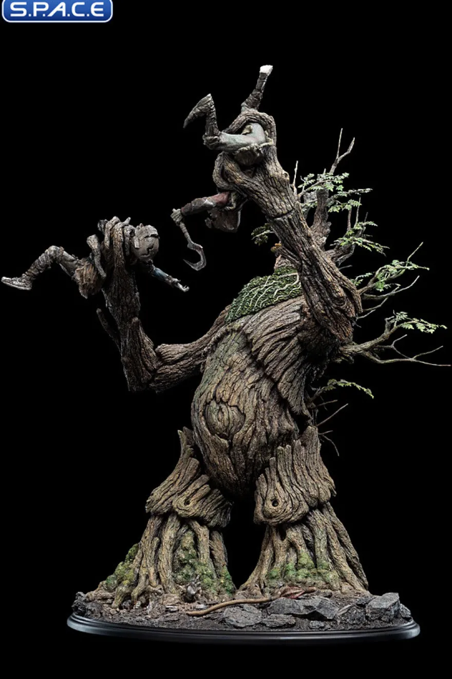 Leaflock the Ent Statue