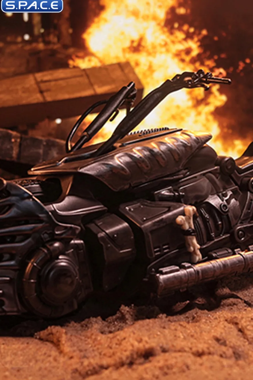 Lobo's Spacehog from Supergirl
