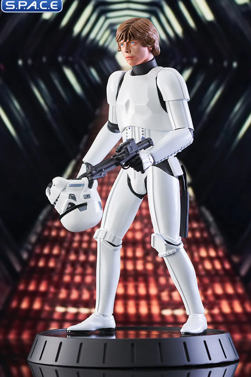 Luke Skywalker in Stormtrooper Disguise Milestones Statue