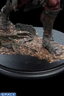 Lurtz »Hunter of Men« Statue