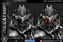 Megatron Deluxe Museum Masterline Statue
