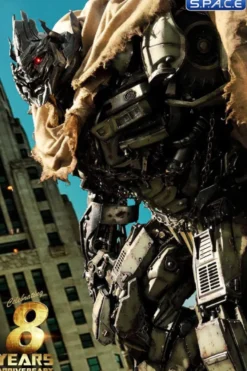 Megatron Museum Masterline Statue