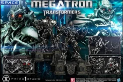 Megatron Museum Masterline Statue
