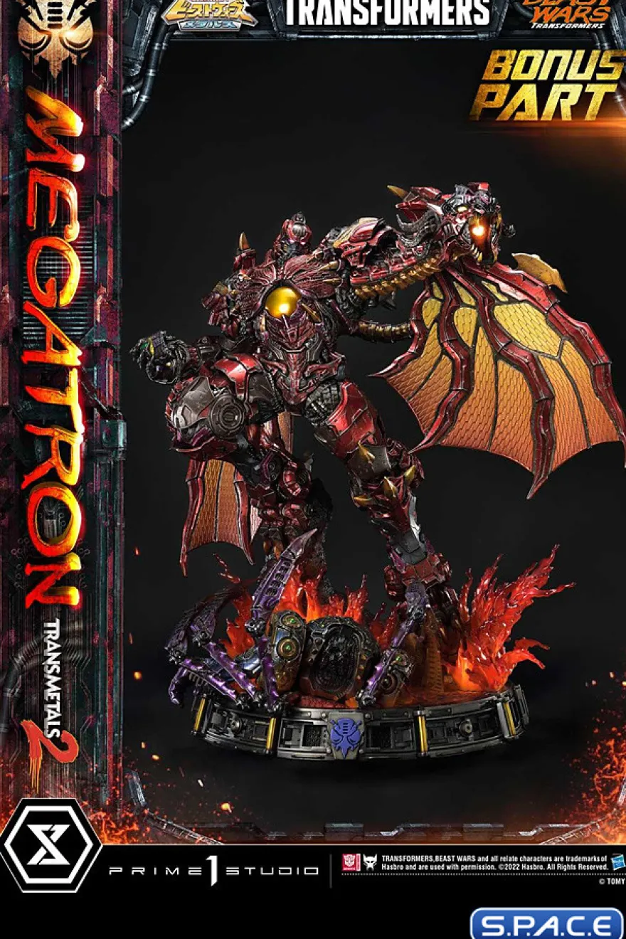 Megatron Transmetal 2 Deluxe Premium Masterline Statue