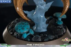 Metroid PVC Statue - Glow in the Dark Version