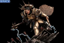 Neave Blacktalon the God-King's Assassin Statue