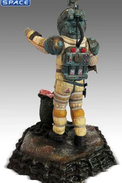 Officer Kane Statue