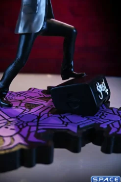 Papa V Perpetua Rock Iconz Statue