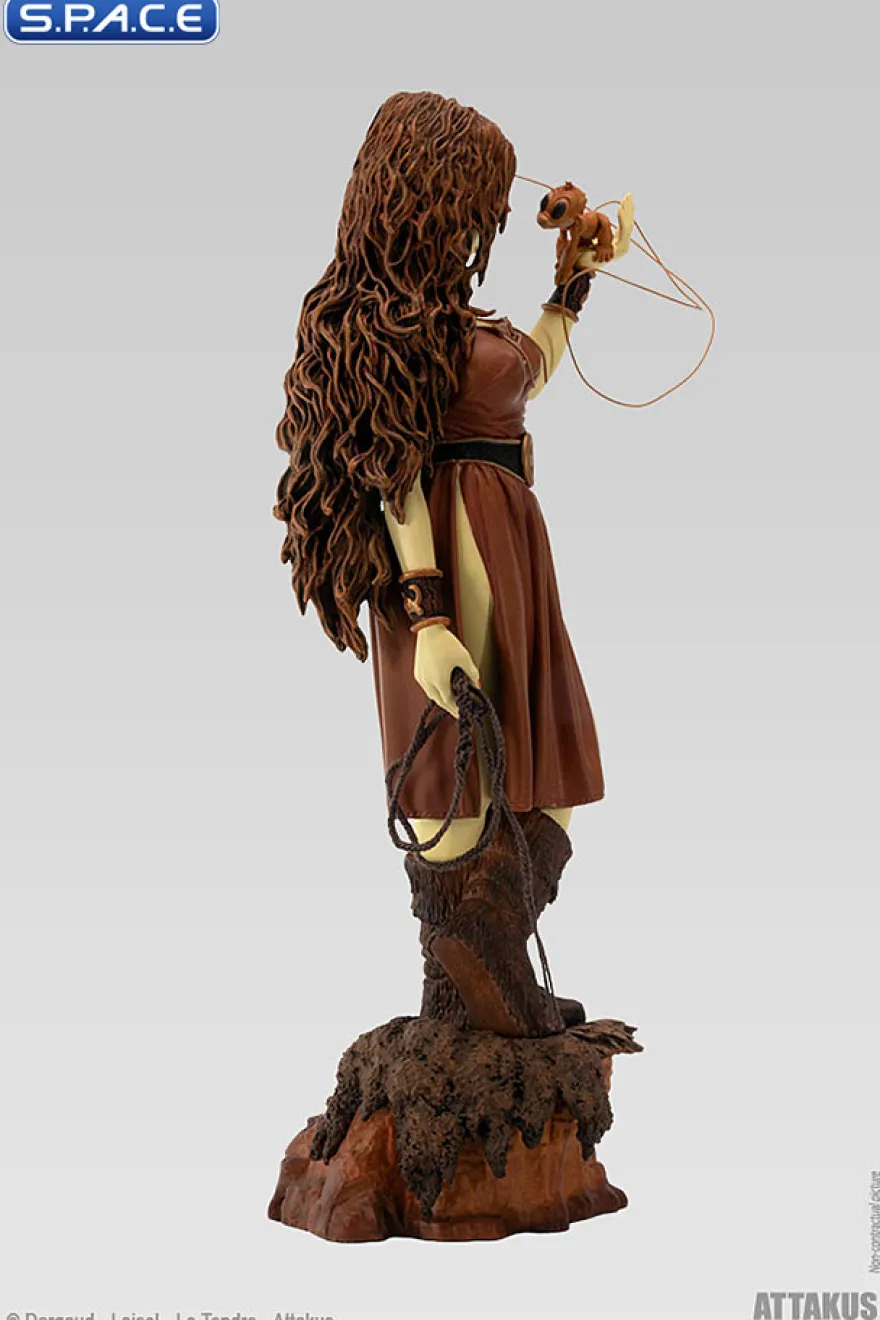 Pelisse mit Pelzchen Statue - Sepia Version