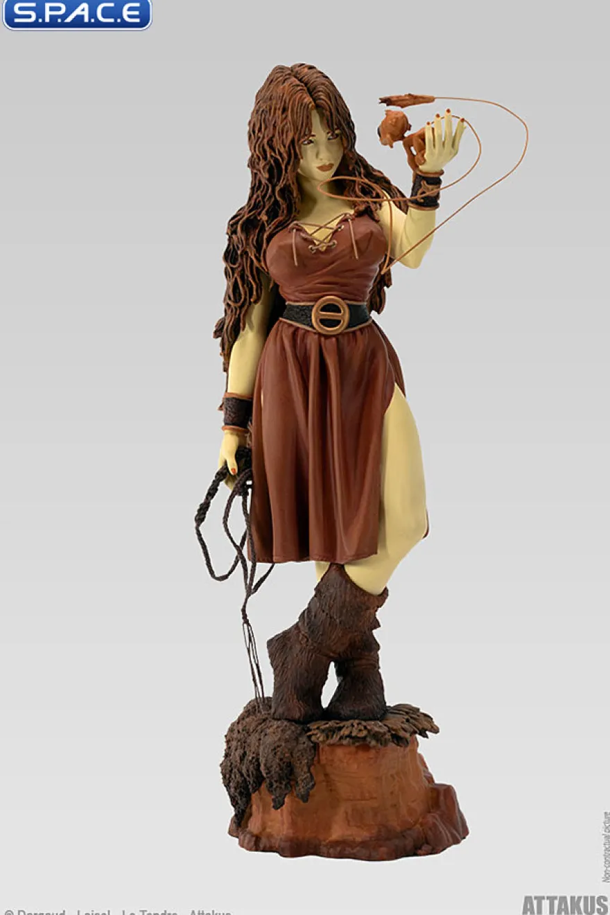 Pelisse mit Pelzchen Statue - Sepia Version