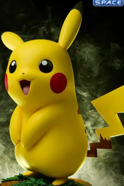 1:1 Pikachu Life-Size Statue