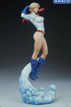 Power Girl Premium Format Figure