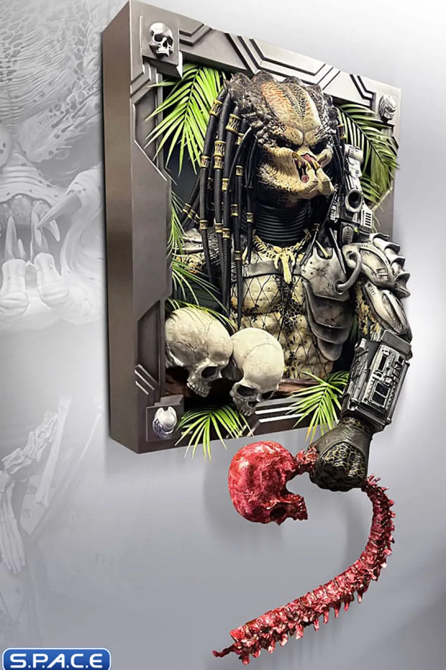 1:1 Predator Life-Size Wall Sculpture