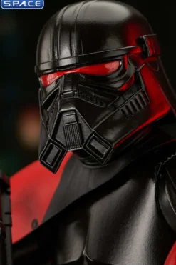 Purge Trooper Premier Collection Statue