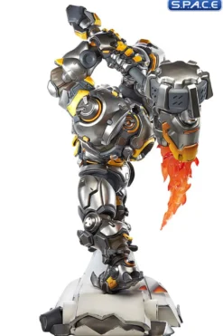 Reinhardt Premium Statue