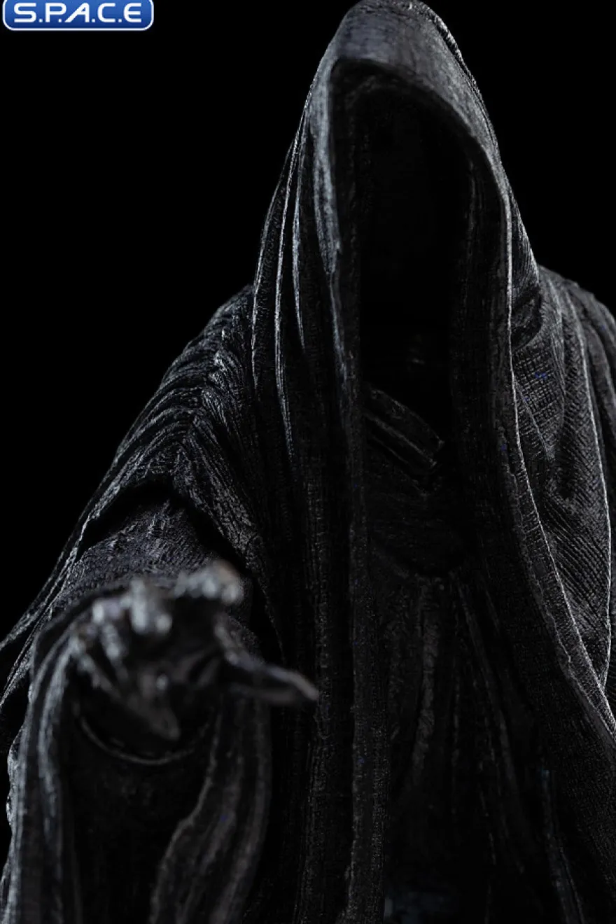 Ringwraith at the Prancing Pony Mini-Statue