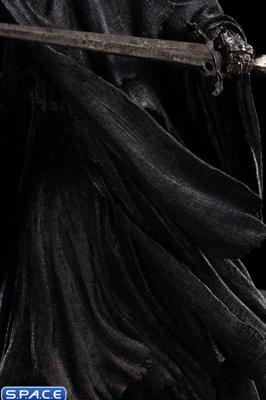 Ringwraith at the Prancing Pony Mini-Statue
