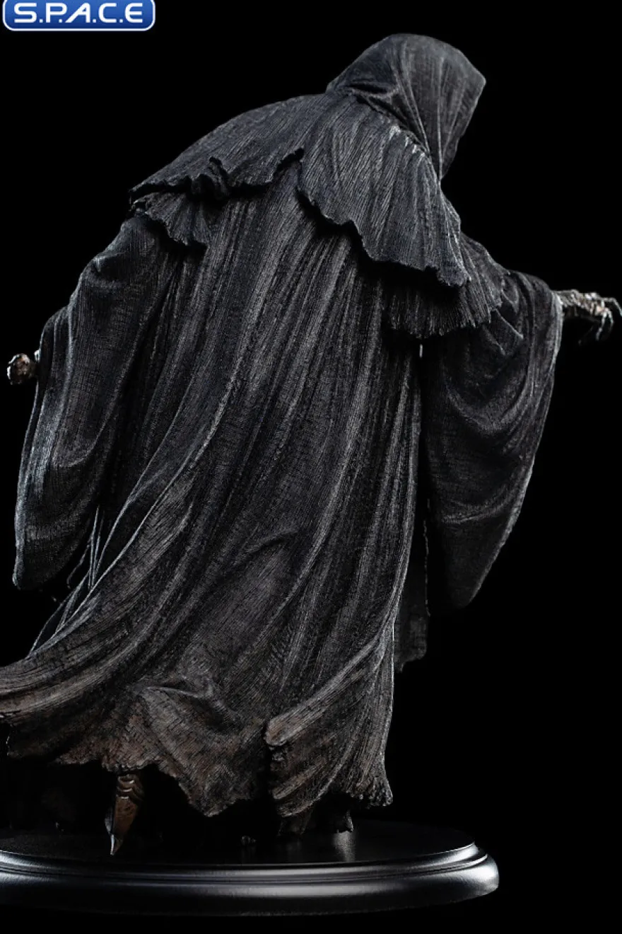 Ringwraith at the Prancing Pony Mini-Statue