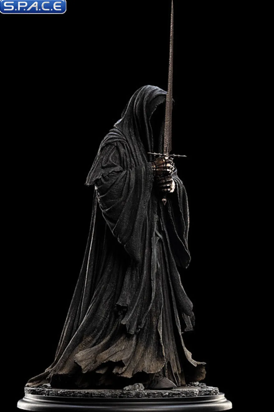 Ringwraith of Mordor Statue