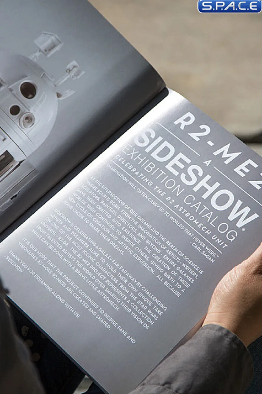 R2-ME2 - A Sideshow Exhibition