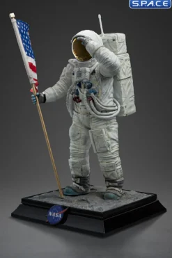 1/10 Scale Apollo 11 Astronaut Art Scale Statue