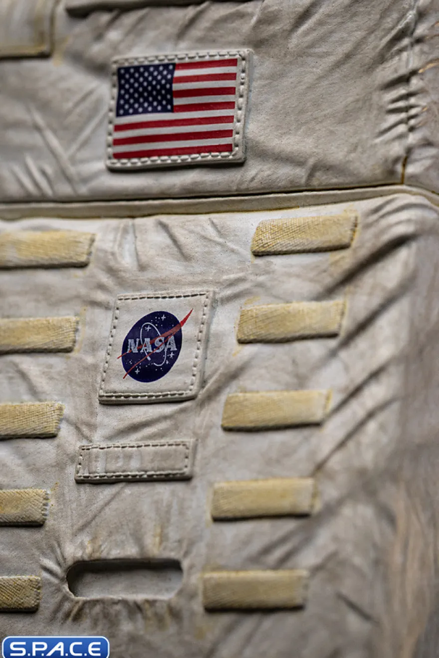 1/4 Scale Apollo 11 Astronaut Legacy Replica Statue