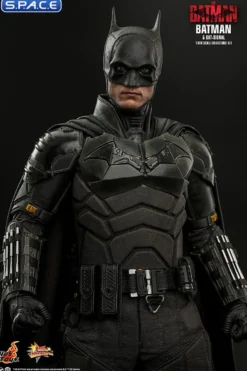 1/6 Scale Batman and Bat-Signal