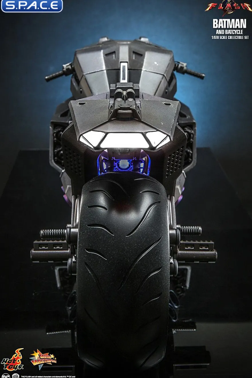 1/6 Scale Batman & Batcycle Movie Masterpiece Set MMS705