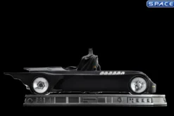 1/10 Scale Batman & Batmobile Deluxe Art Scale Statue