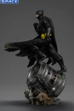 1/10 Scale Batman Deluxe Art Scale
