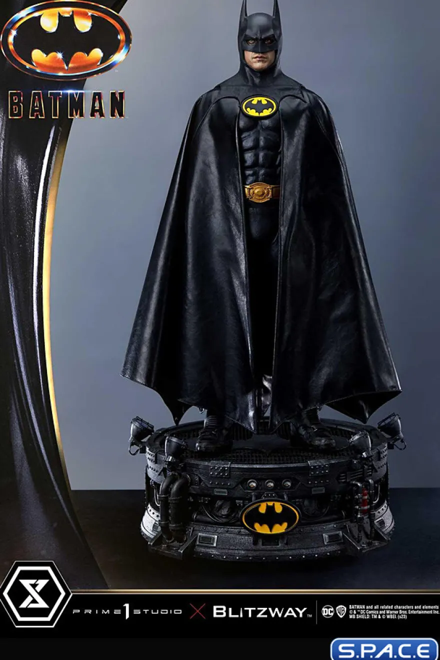 1/3 Scale Batman Museum Masterline Statue