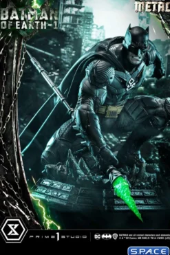 1/3 Scale Batman of Earth-1 Deluxe Museum Masterline Statue