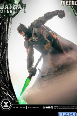 1/3 Scale Batman of Earth-1 Museum Masterline Statue