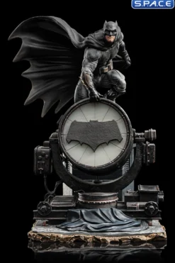 1/10 Scale Batman on Batsignal Deluxe Art Scale Statue