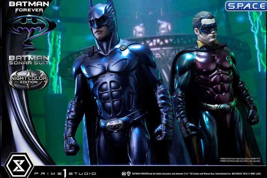 1/3 Scale Batman Sonar Suit Museum Masterline Statue