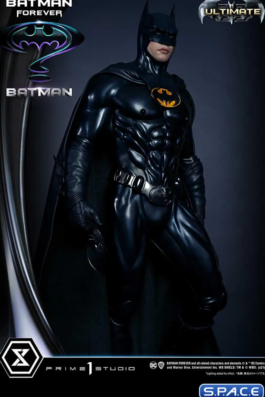 1/3 Scale Batman Ultimate Museum Masterline Statue - Bonus Version
