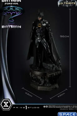 1/3 Scale Batman Ultimate Museum Masterline Statue - Bonus Version