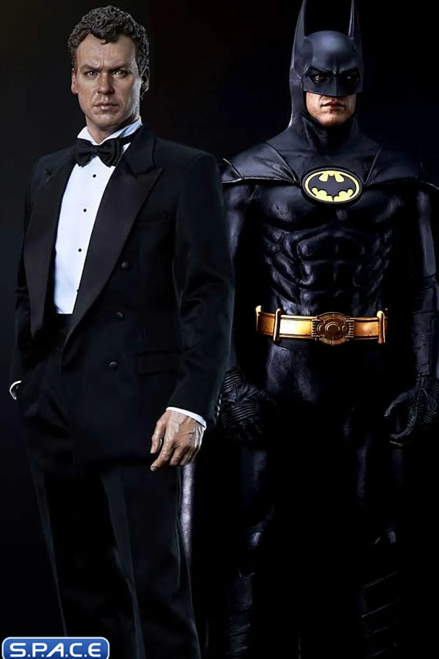 1/3 Scale Batman Ultimate Museum Masterline Statue