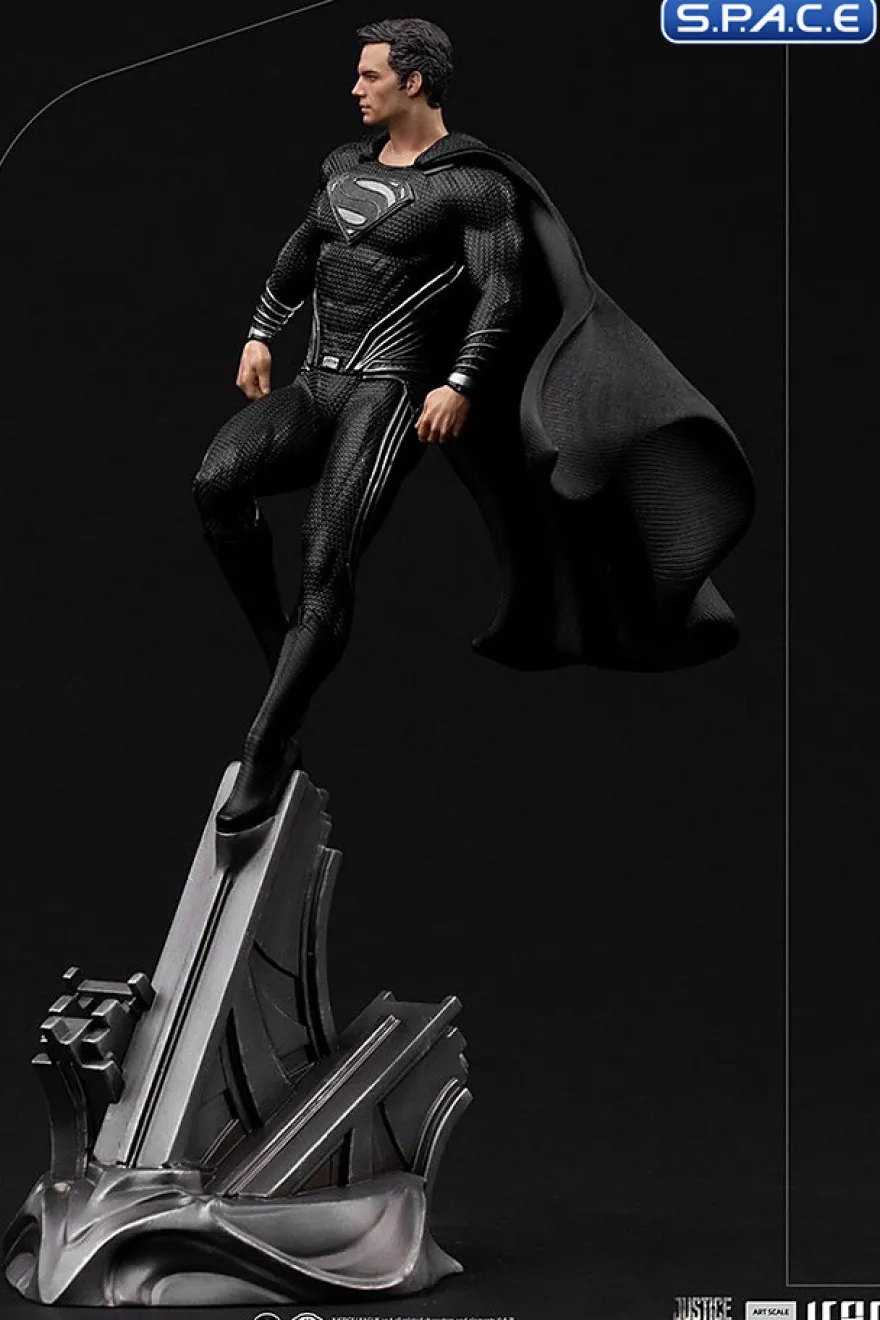 1/10 Scale Black Suit Superman Art Scale Statue
