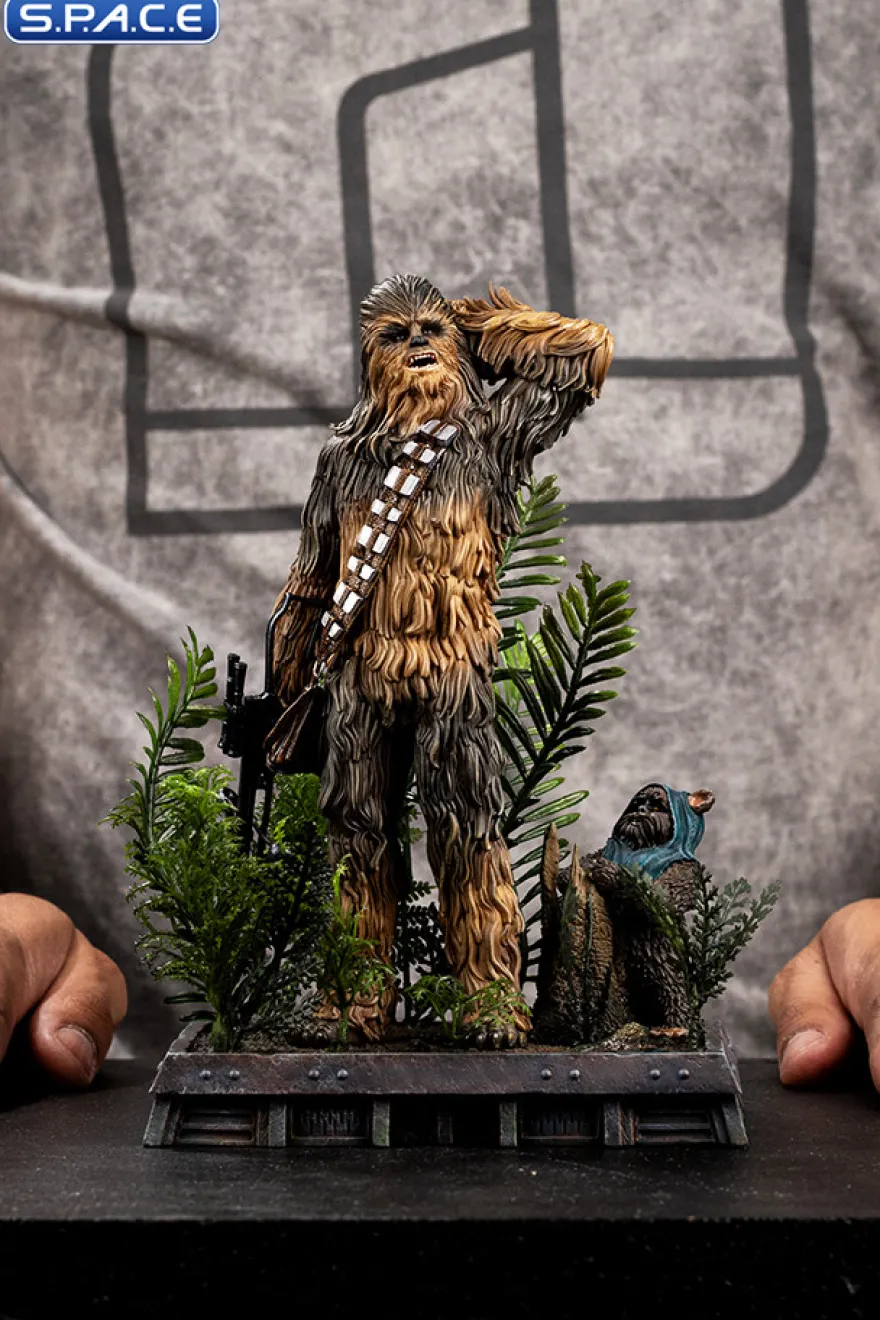1/10 Scale Chewbacca & Tokkat Art Scale Statue