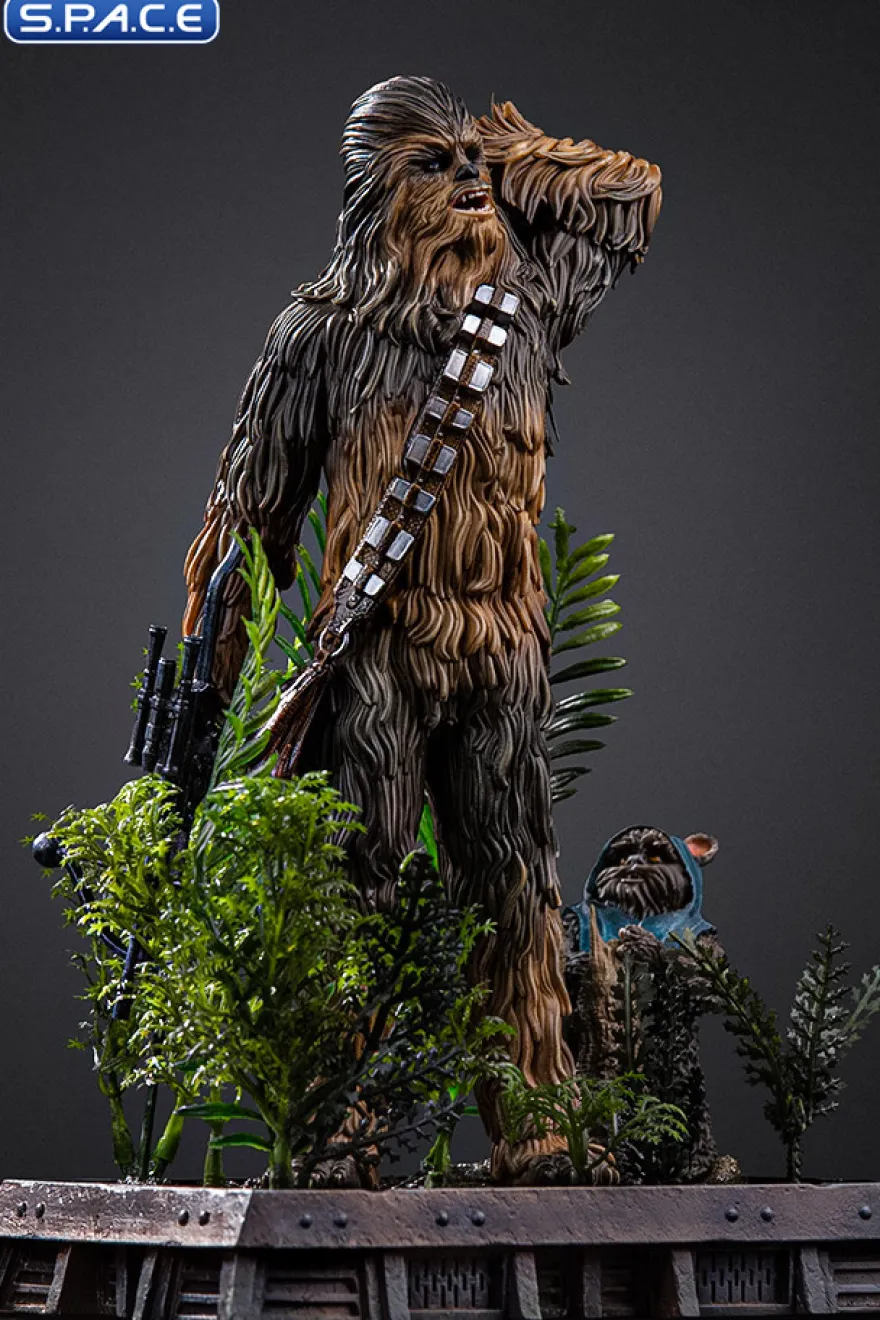 1/10 Scale Chewbacca & Tokkat Art Scale Statue