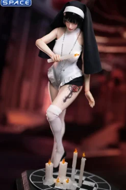 1/6 Scale Dark Sister Hathaway