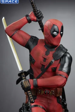 1/4 Scale Deadpool Legacy Replica Statue