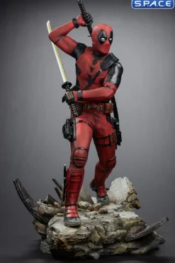 1/4 Scale Deadpool Legacy Replica Statue