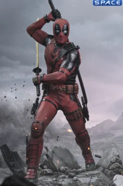1/4 Scale Deadpool Legacy Replica Statue